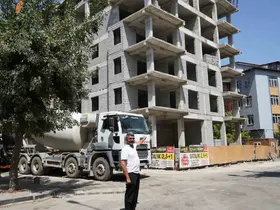 Gaziantep’te yerinde dönüşümle yeni binalar yükseliyor
