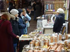 Gaziantep’teki tarihi çarşılarda yarıyıl tatili yoğunluğu
