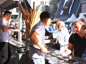 Gaziosmanpaşa’da dondurma festivali: Vatandaşlara 10 ton dondurma ikram edildi
