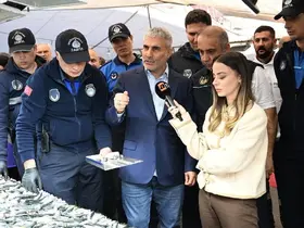 Gaziosmanpaşa’da zabıta ekiplerinden balık tezgahlarına sıkı denetim

