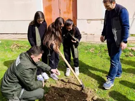 Gediz’de öğrencilerden doğaya anlamlı dokunuş
