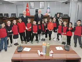 Geleceğin bireyleri yerel yönetimi yerinde tanıdı
