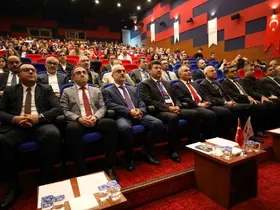 Geleceğin meslekleri Sapanca’da masaya yatırıldı
