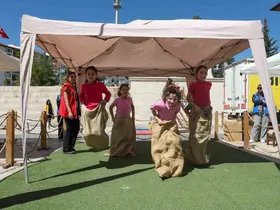 "Geleneksel Oyunlar" Sivas’ta çocukları sevindirdi
