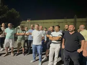 Gemlik’te liman sahasında iş durdu
