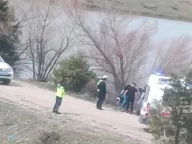 Genç kadını 8 yerinden bıçaklayıp baraja attılar
