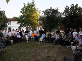 Gençler ile huzurevi sakinleri bir araya geldi
