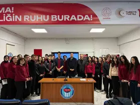 Gençlere ’Bilişim suçları’ uyarısı
