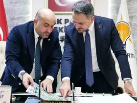 Gençlik ve Spor Bakan Yardımcısı Eminoğlu, AK Parti Eskişehir Teşkilatı ile istişarede bulundu
