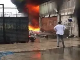 Geri dönüşüm atölyesi ateş topuna döndü
