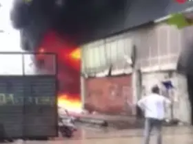 Geri dönüşüm atölyesi ateş topuna döndü
