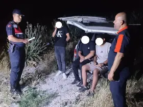 Gezmek için çıktıkları dağda yönlerini kaybeden 3 kişiyi AFAD buldu
