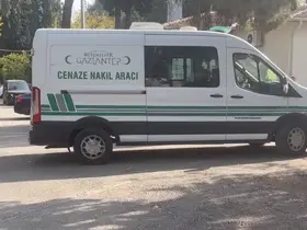 Göçük altında kalarak ağır yaralanan işçi hayatını kaybetti
