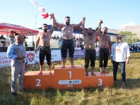 Gökbel’de Başpehlivan Enes Doğan oldu
