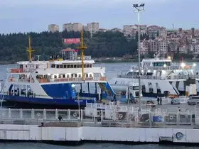 Gökçeada’ya tüm feribot seferleri iptal edildi
