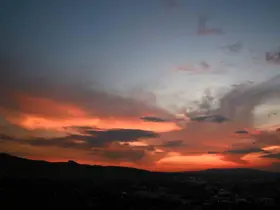 Gökyüzünde renklerin dansı böyle görüntülendi

