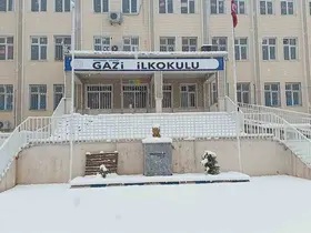 Gölbaşı’nda eğitime kar engeli
