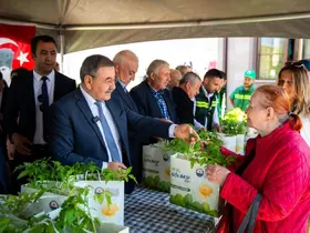 Gölbaşı’nda vatandaşlara 190 bin ata tohumu fidesi dağıtıldı
