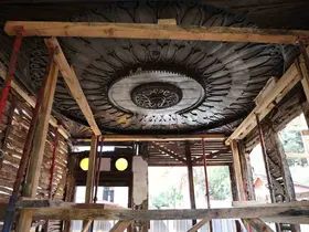 Gölcük’teki tescilli yapı özgün mimarisiyle geleceğe taşınıyor
