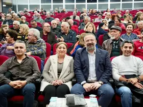 Gömeçlilere unutulmaz konser
