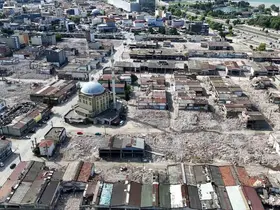 Gülsan Sanayi Sitesi’nde yıkımlar devam ediyor

