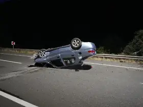 Gümüşhane’de kontrolden çıkan otomobil ters döndü: 1 yaralı

