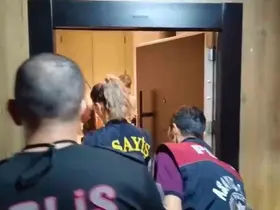 "Güvenli Ödeme Sistemi" kılıfıyla dolandırıcık yapan çete çökertildi: 10 kişi tutuklandı
