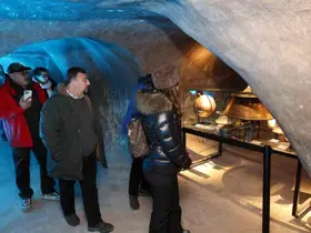 Güzellikleri yerinde gördüler

