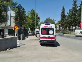 Hafif ticari aracın çarptığı yaya yaralandı
