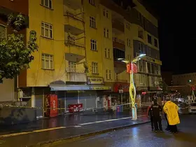 Hakkari’de 6 bina çökme riski nedeniyle tahliye edildi
