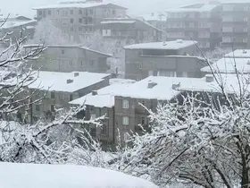 Hakkari’de karla karışık yağmur yağışı
