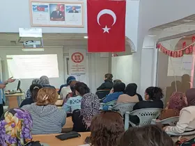 Hakkâri’de "Okul ve Aile" konulu seminer düzenlendi

