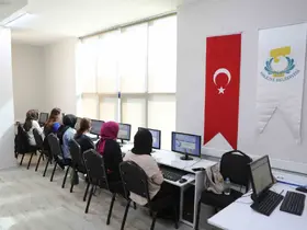 Haliliye Belediyesinden gençlere klavye eğitimi
