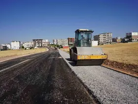 Hallaç: "Kahta’mızın her mahallesinde ulaşımı daha güvenli ve konforlu hale getiriyoruz"
