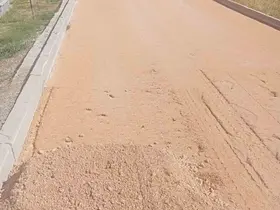 Hamitler Kent Mezarlığı’ndaki ara yollara soğuk asfalt atılıyor
