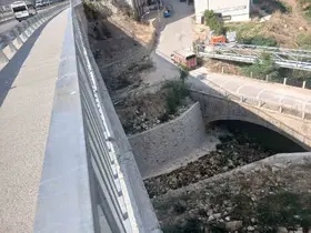 Hamsu köprüsü tehlike saçıyor
