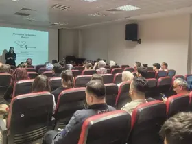 Hastalıkta ve Sağlıkta İletişim Eğitimi
