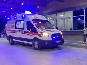 Hastanede bıçaklı kavga: 1 yaralı
