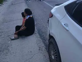 Hatay’da iki otomobil çarpıştı: 3 yaralı
