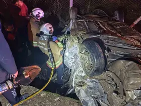 Hatay’da otomobiller çarpıştı: 2 ölü, 3 yaralı
