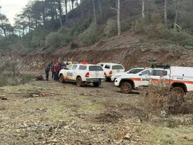 Hatay’da penceredeki sinekliği parçalayarak evden ayrılan psikolojik rahatsızlığı olan genç 5. günde aranıyor

