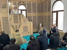 Hayırsever iş insanı babası adına cami yaptırdı
