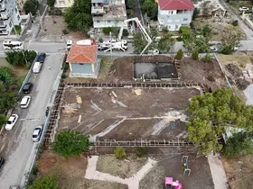 HBB, Modernevler Mahallesi’ne halı saha inşa ediyor
