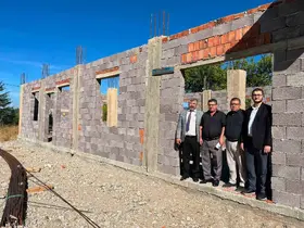 Hisarcık Müftüsü Demirci, taziye evi inşaatını inceledi
