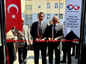 Hisarcık’ta giyim sergisi açıldı
