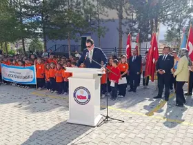 Hisarcık’ta İlköğretim Haftası coşkuyla kutlandı
