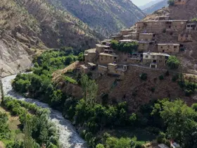 Hizan’ın asırlık taş evleri ve Gayda Barajı hayran bırakıyor
