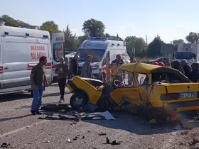 Hüyük'te Kavşak Kazası: Aynı Aileden 3 Kişi Hayatını Kaybetti