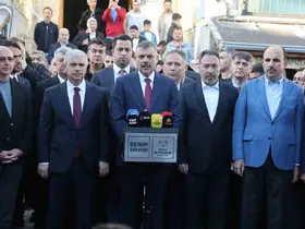 İçişleri Bakanı Çiftçi bayram namazını Konya’da kıldı
