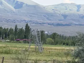 Iğdır’da fırtına çatıları uçurdu
